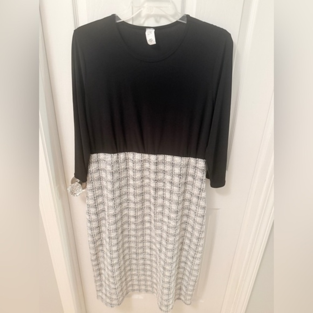 Chic Black and White Plaid Long Sleeve Plus Dress Sz 3x AS